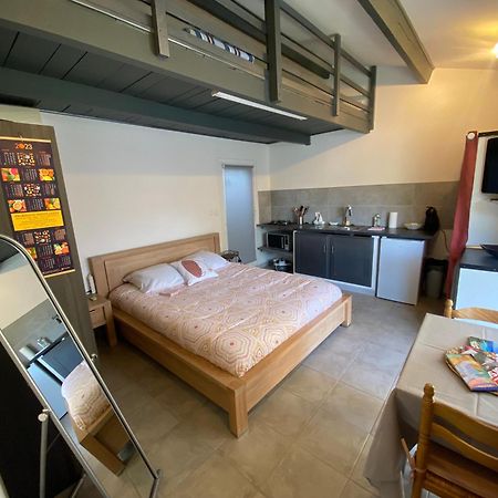 Proche Ajaccio Maisonnette Independante 4 Personnes Au Calme Alata Eksteriør billede